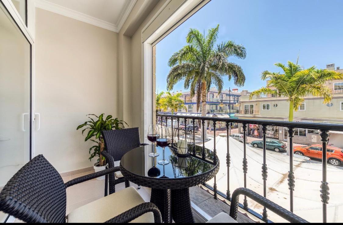 Amarre Palm Apartment Пуерто де Мохан Екстериор снимка